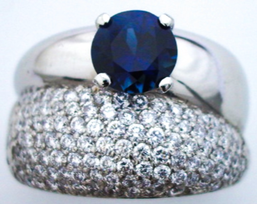 Commission Ring